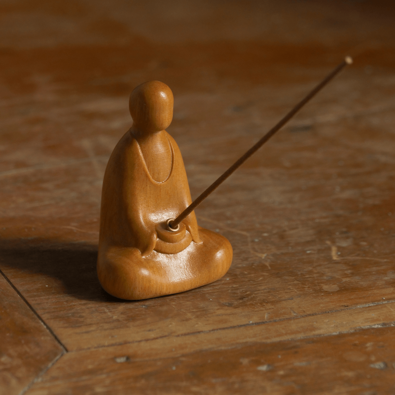 Sandalwood Minimalist Buddha Incense Holder