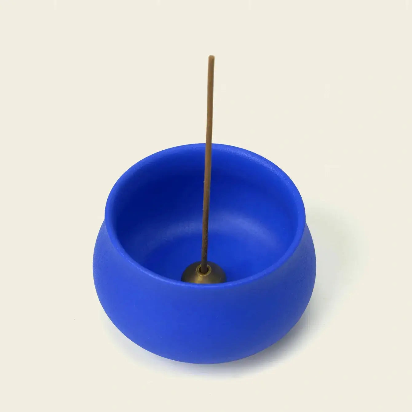Zenify™ Klein Blue Incense Vessel – A Minimalist Burner for Calm Rituals Zenify