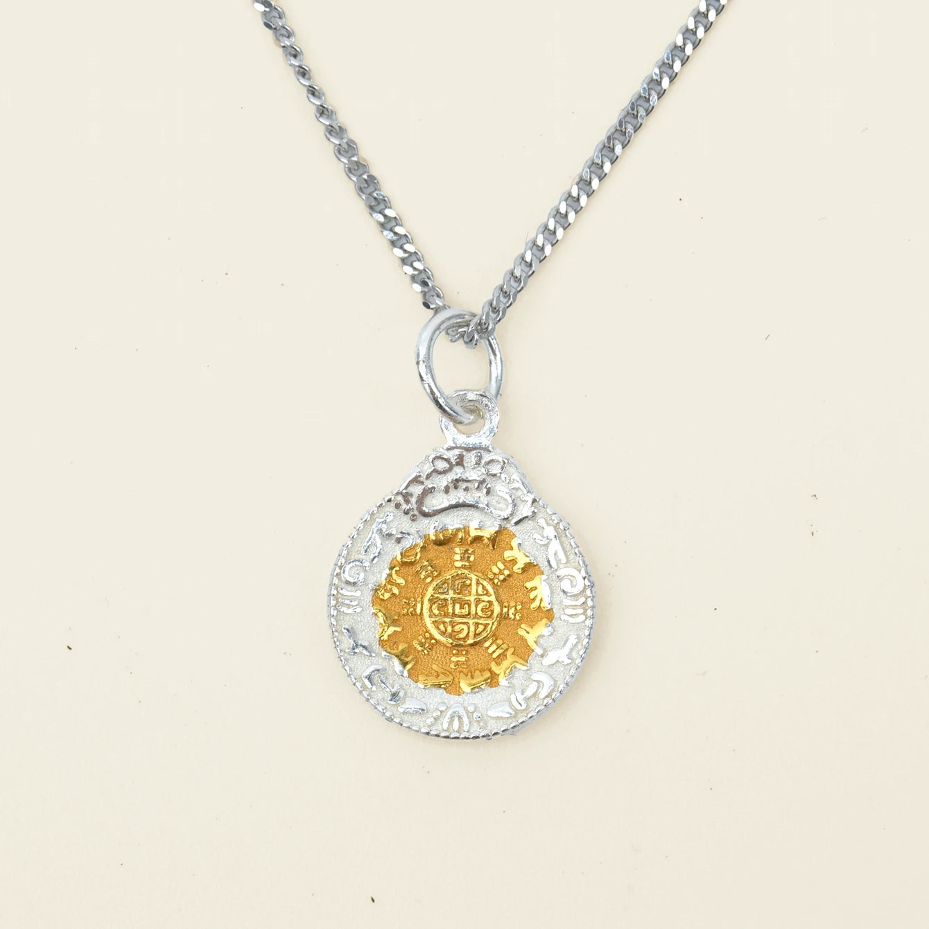 Zenify™ Zodiac Harmony Necklace – Nine Palaces Bagua Pendant