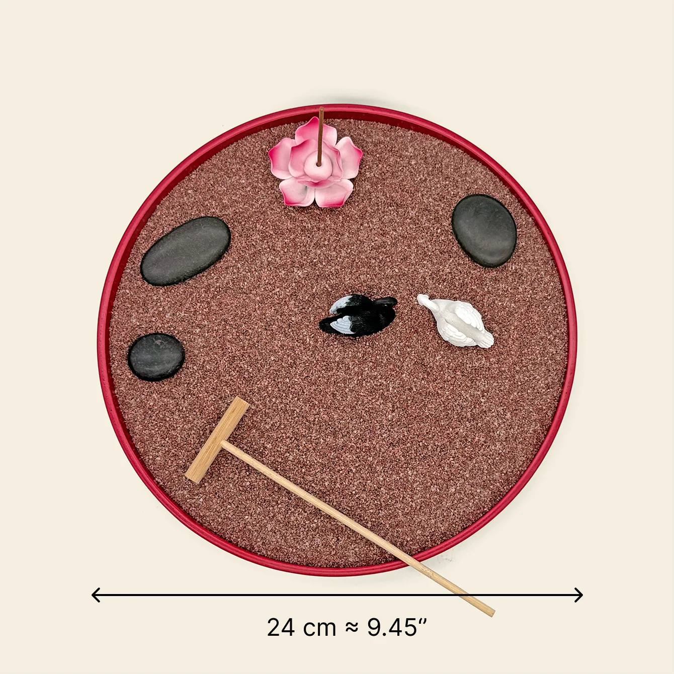 Top view of the red swan Zen garden showing a 24 cm or 9.45 inch diameter